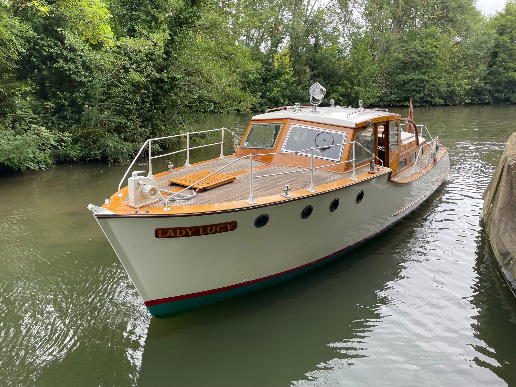 Osborne cruiser for sale, view of forward deck looking aft