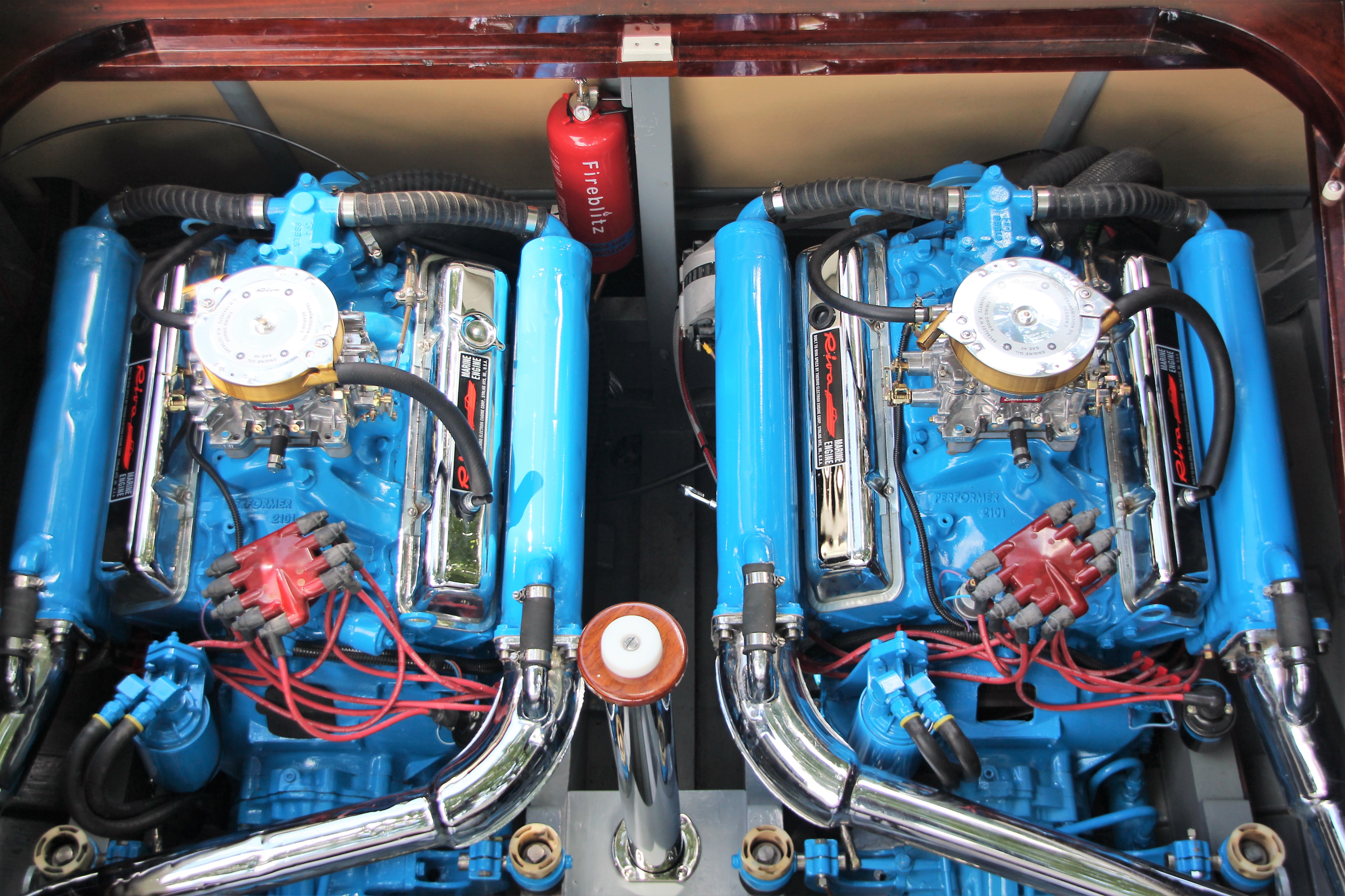 a pair of Riva V8 engines in Riva Aquarama 