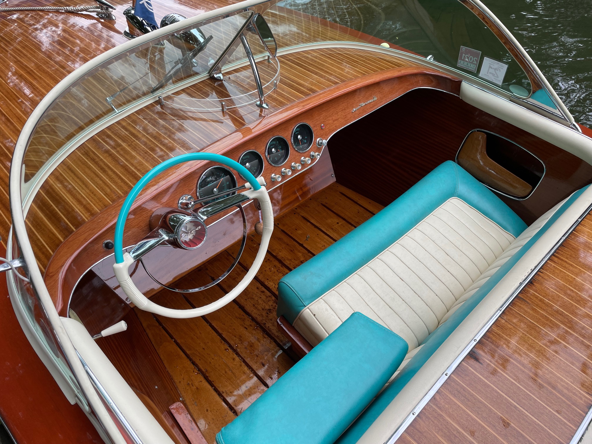 Riva Super Florida for sale, forward cockpit and helm