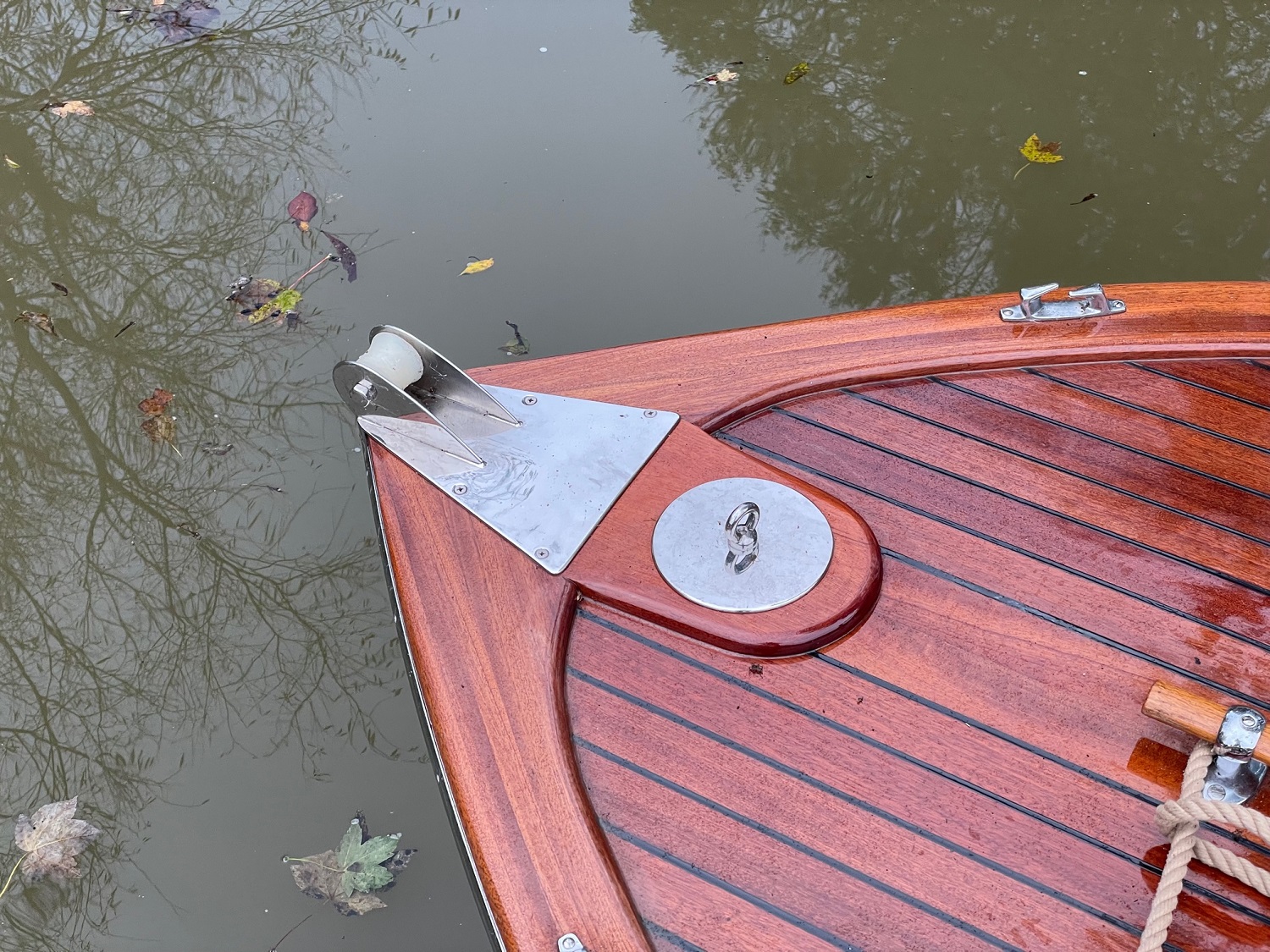 Wooden day boat for sale, forward deck