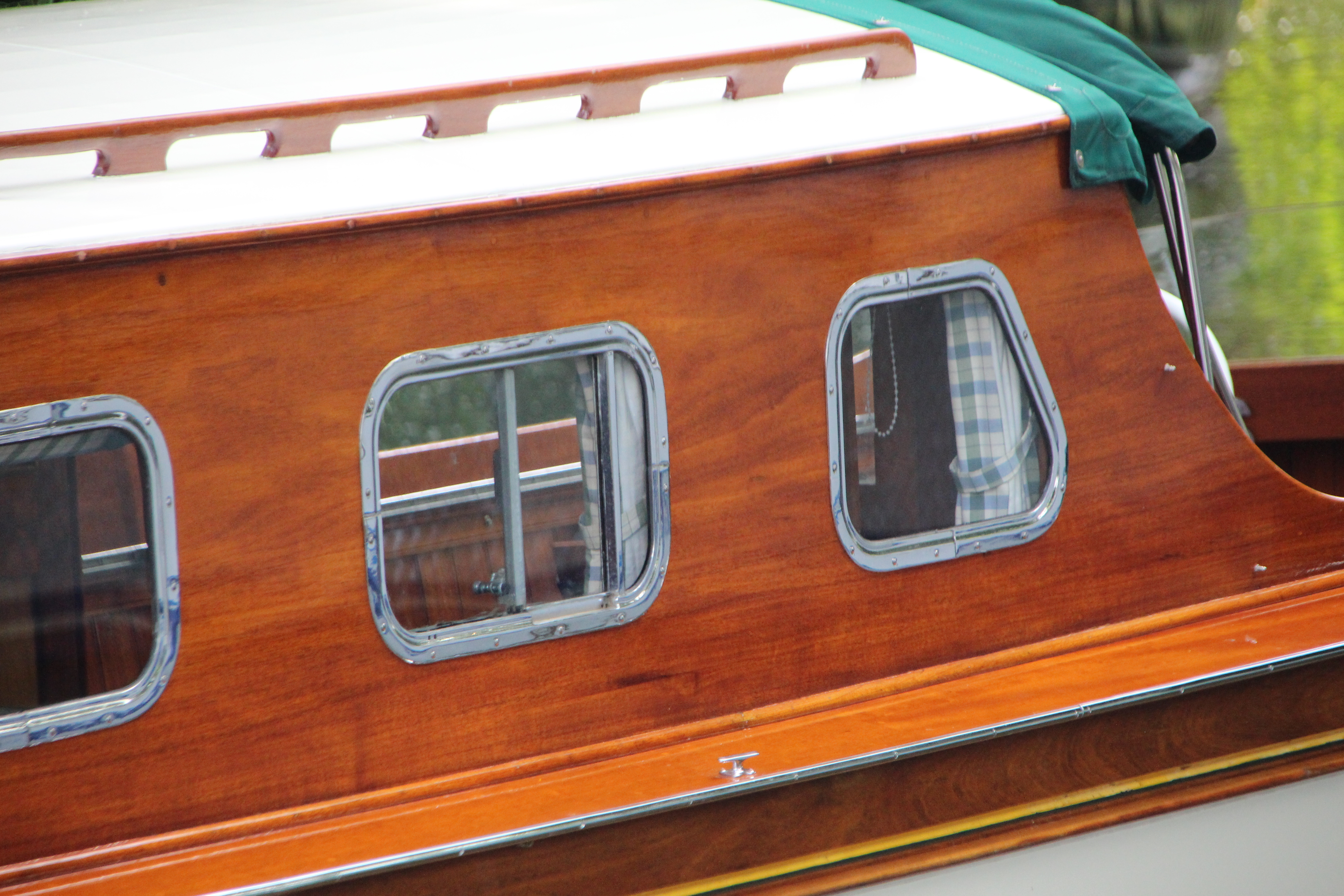 Andrews cabin boat for sale, detail of cabin side