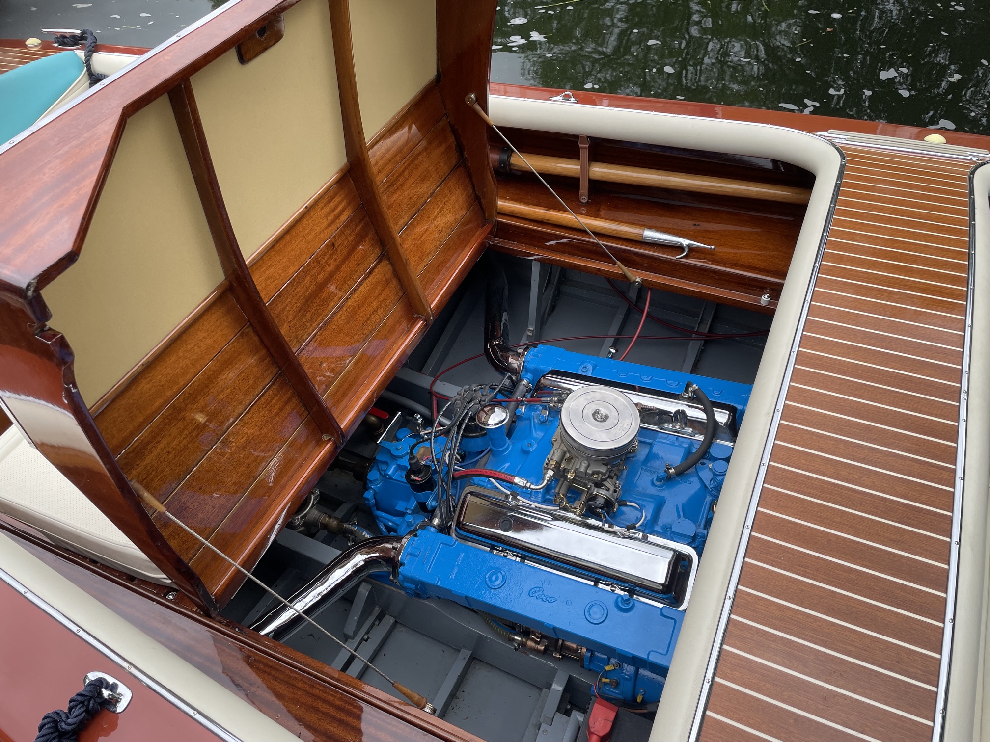 Riva Super Florida for sale, engine hatch lifted with Chris Craft V8 engine beneath