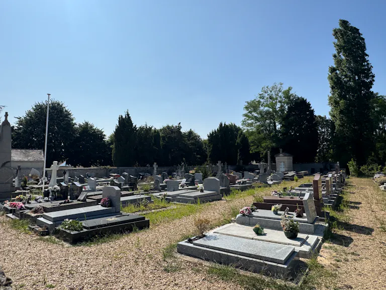 Cimetière de Châteaufort