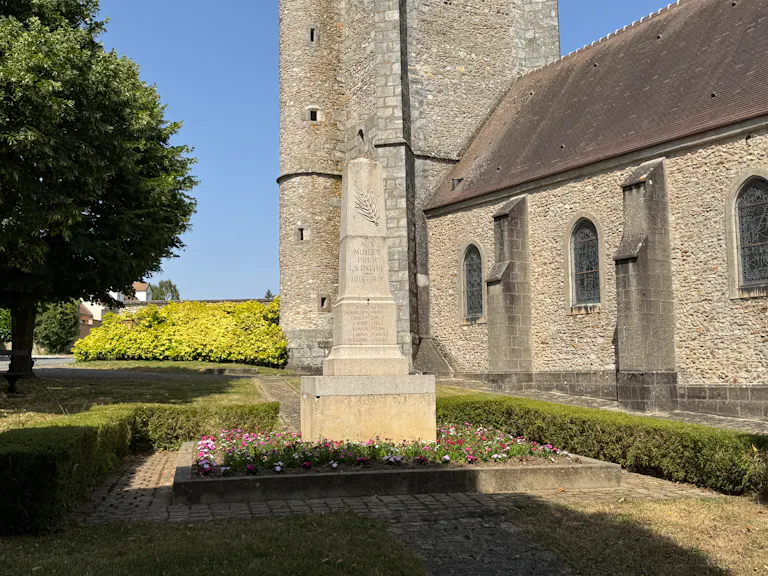 Monument aux mort d'Orphin