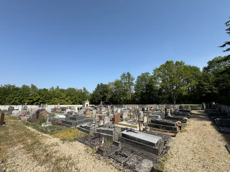 Cimetière d'Orphin