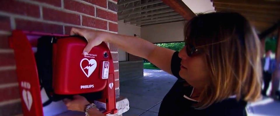 Manutenzione del defibrillatore: Passaggi da Non Dimenticare