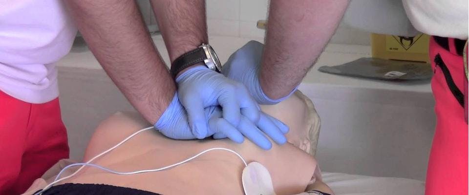 Dopo l'acquisto del defibrillatore: la formazione del personale