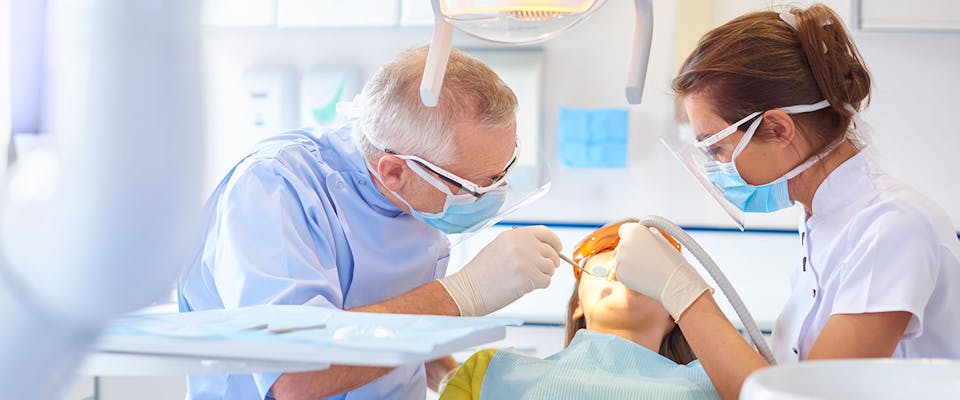 Defibrillatori nello studio dentistico: devono essere dichiarati?