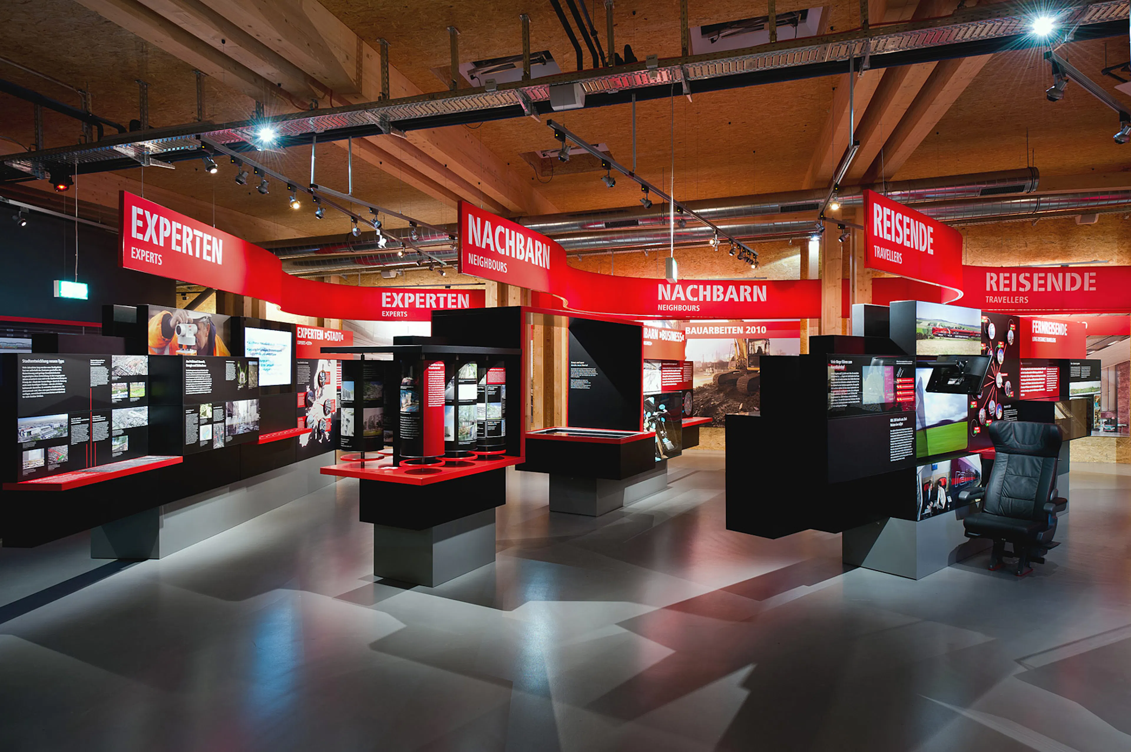 Design of the "bahnorama" Infocentre for the construction of Vienna Main Railway Station