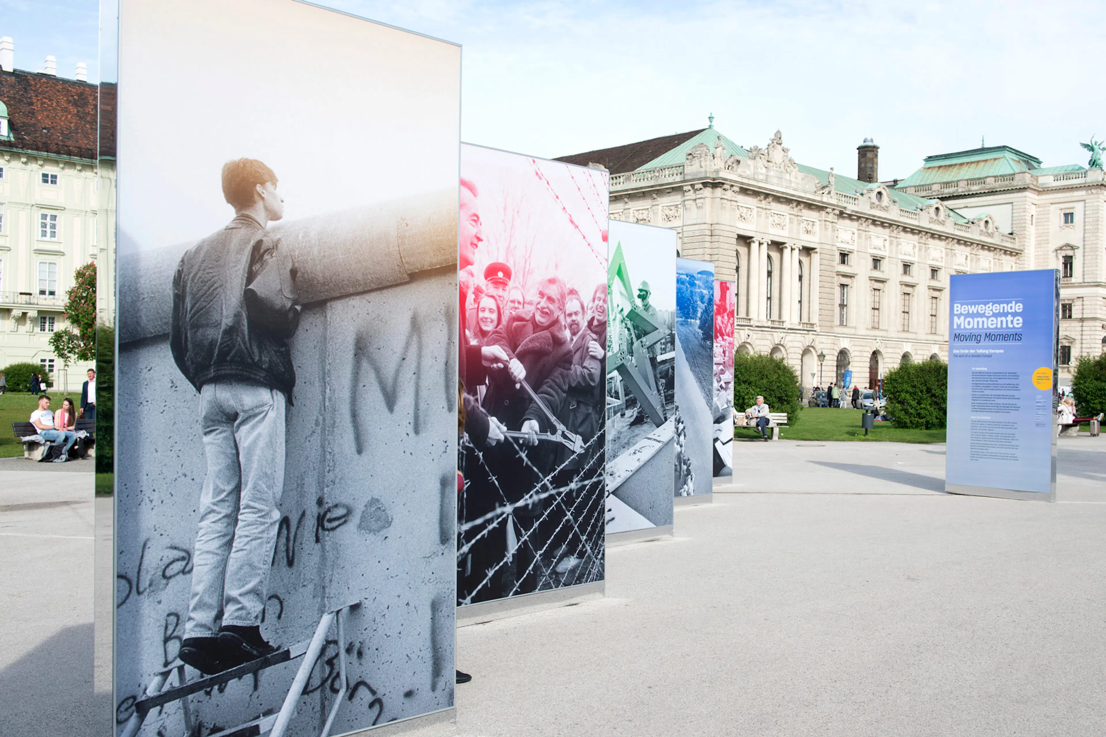 Design of the temporary Open-Air Exhibition "Moving Moments" on Vienna's Heldenplatz