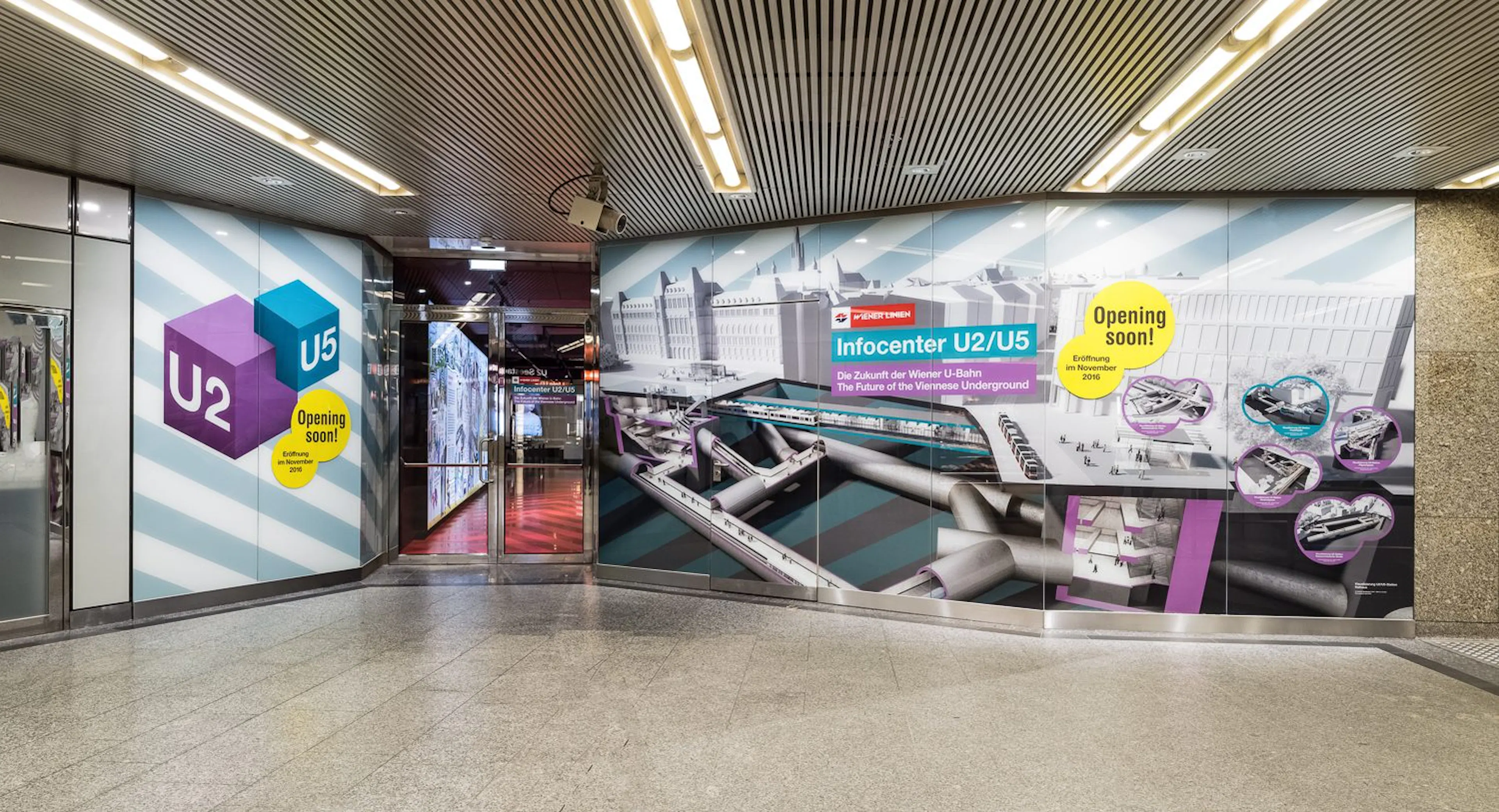 Eingang zum Wiener Linien Infocenter U2/U5 in der Station Volkstheater