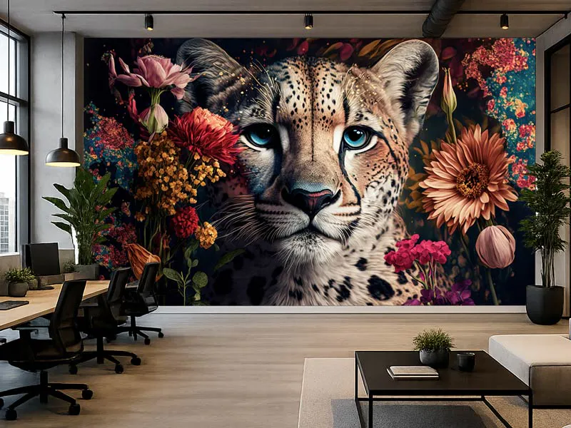 Airtex behang van een panter en bloemen in een kantoor.