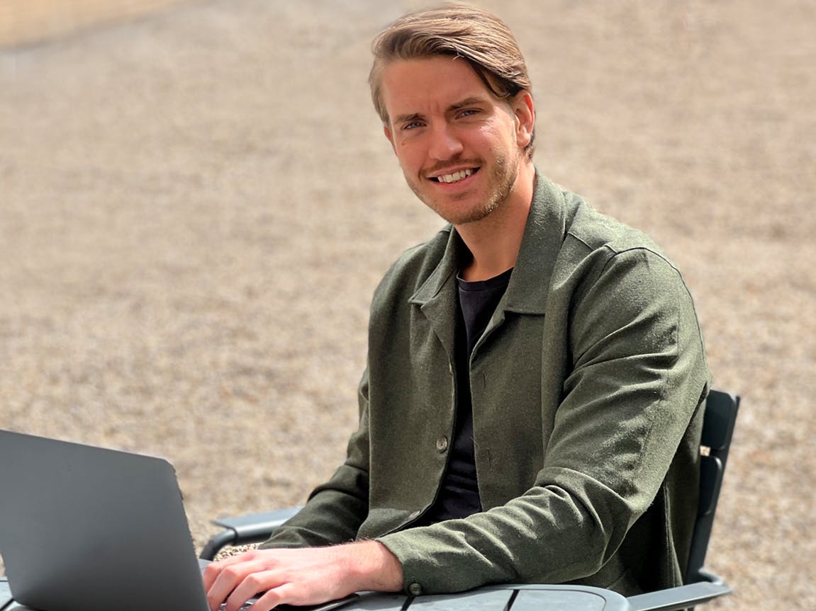 We help car dealers attract buyers by improving how they present ...