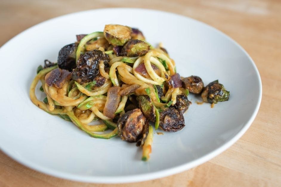 Zoodles with Spicy Bell Pepper Sauce
