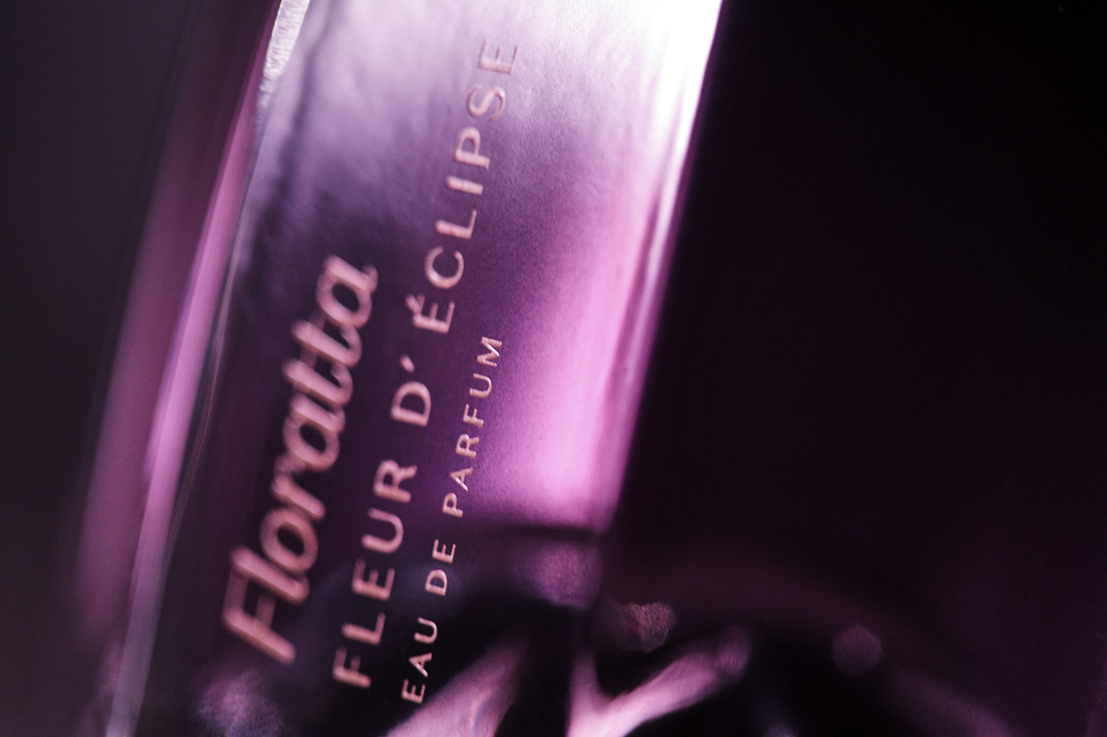 Detalhe do perfume Floratta Fleur do O Boticário