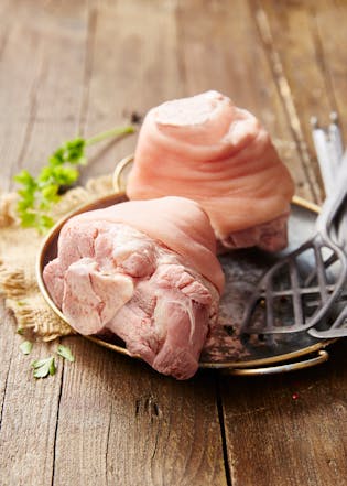 Jarrets de cochon à la Mexicaine