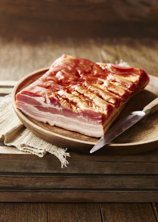 Poitrine fumée aux saveurs orientales