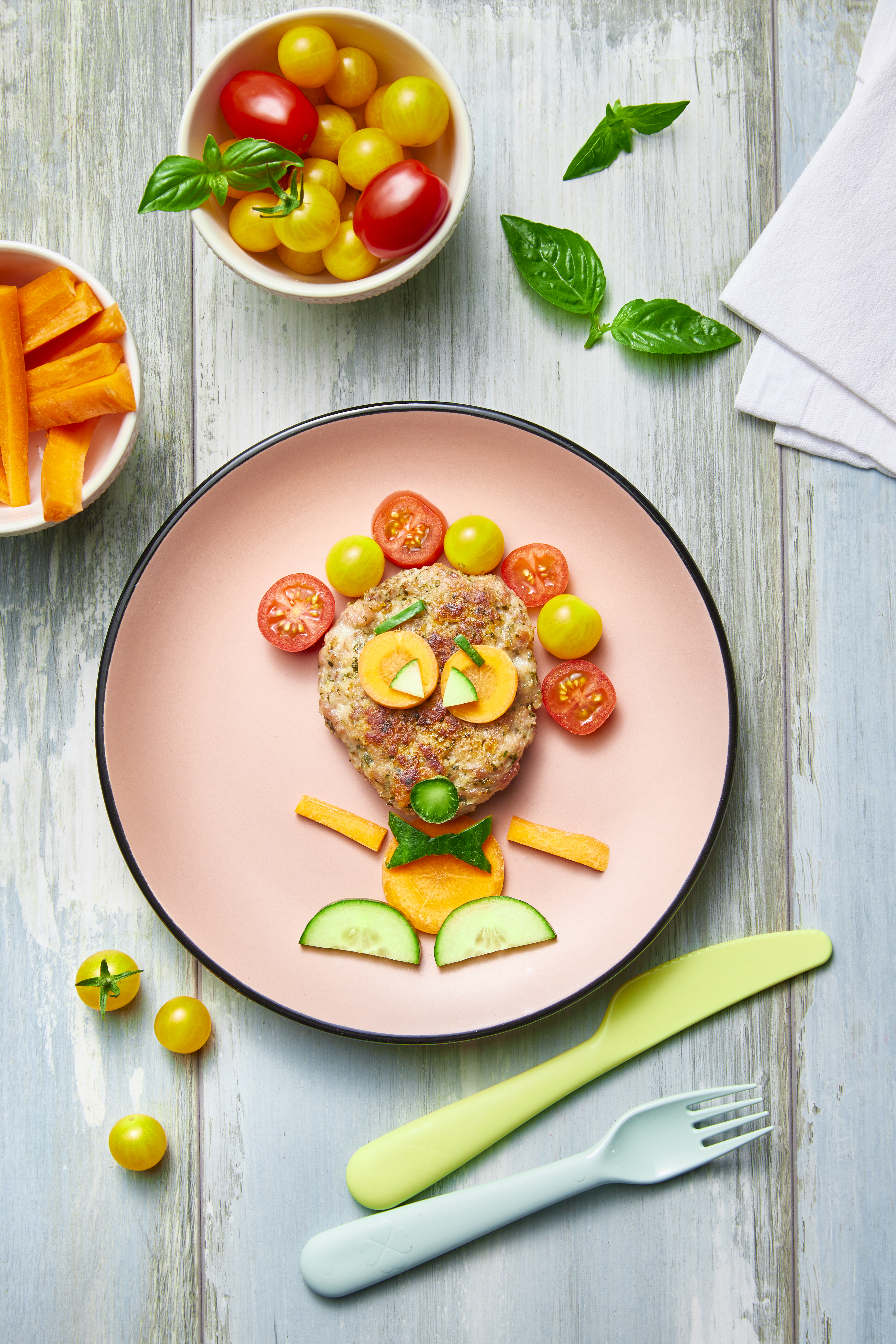 Assiette complète pour les enfants : Petit personnage rigolo