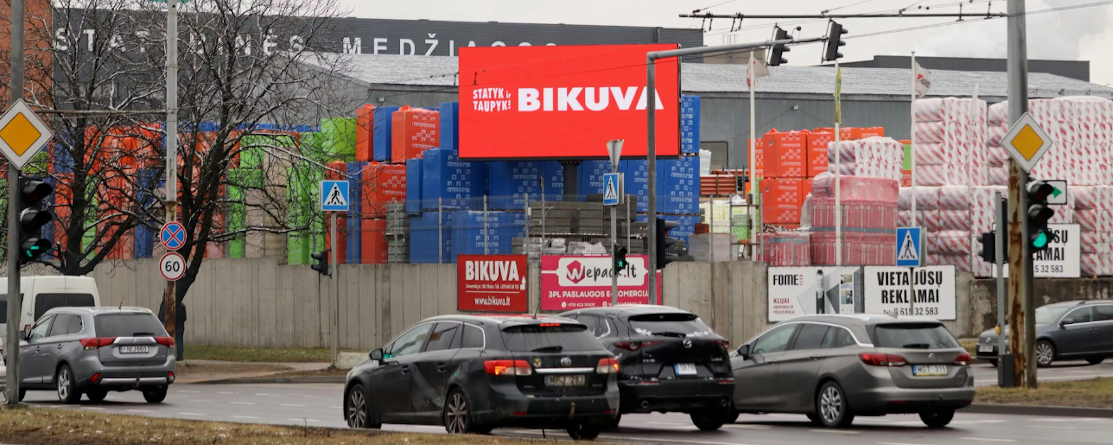 Reklama ekranuose – LED ekranas „Savanorių“ Vilniuje