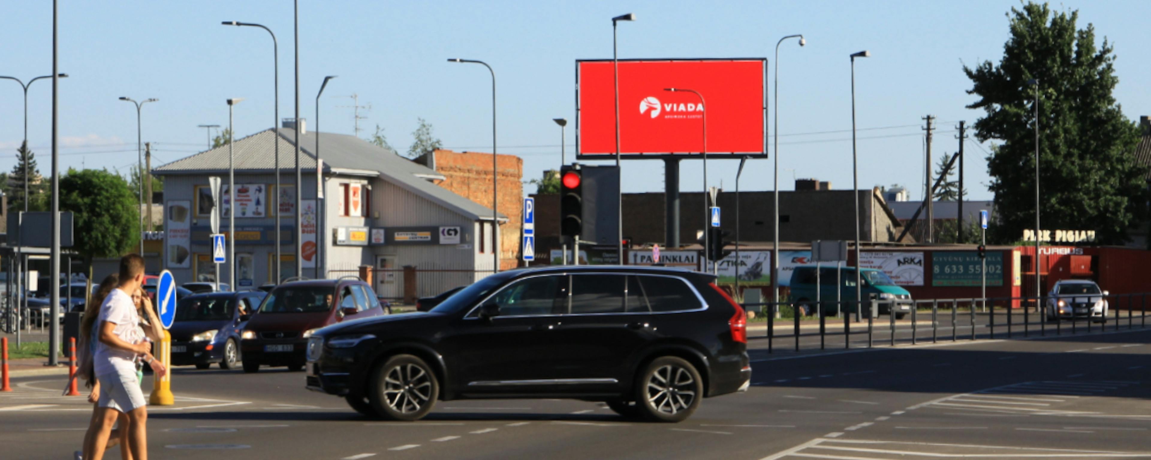 LED ekranas Marijampolėje. Reklama ekranuose, LED ekranai, reklaminiai skydai Marijampolėje.

