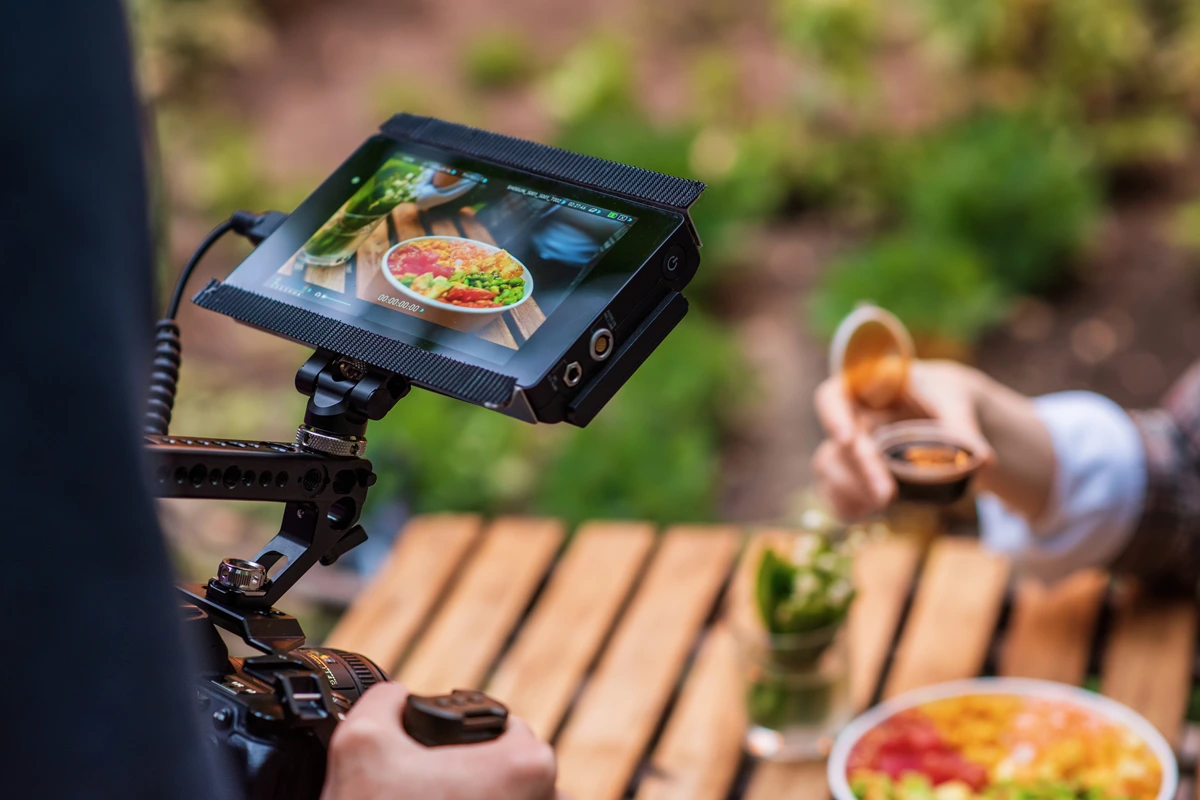 12 Steps to Create Engaging Video Presentations