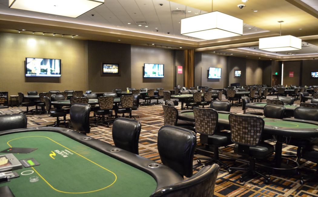 commerce casino poker room info