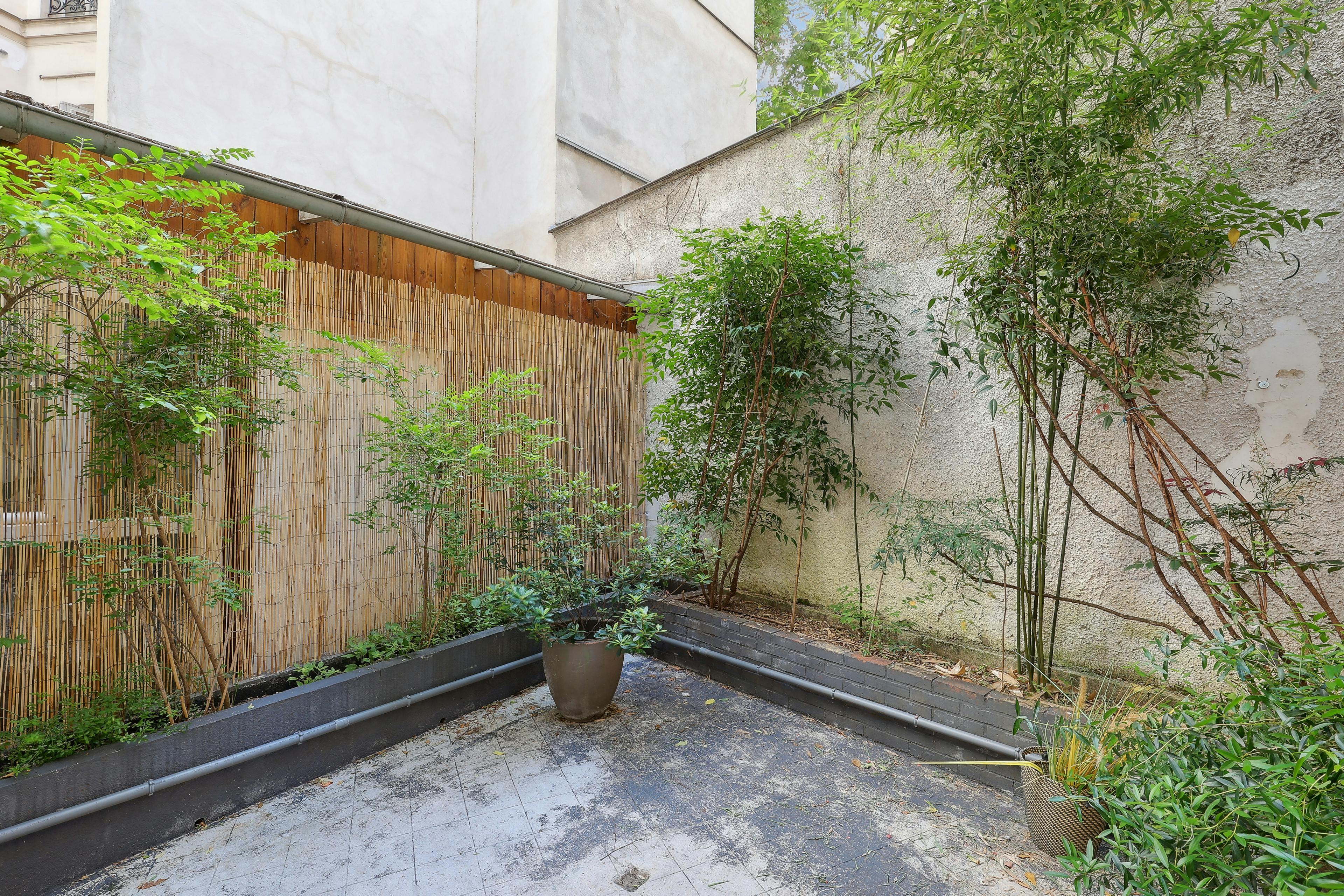 terrasse extérieure appartement 40 m2 Paris 7 terrasse extérieure appartement 40 m2 Paris 7