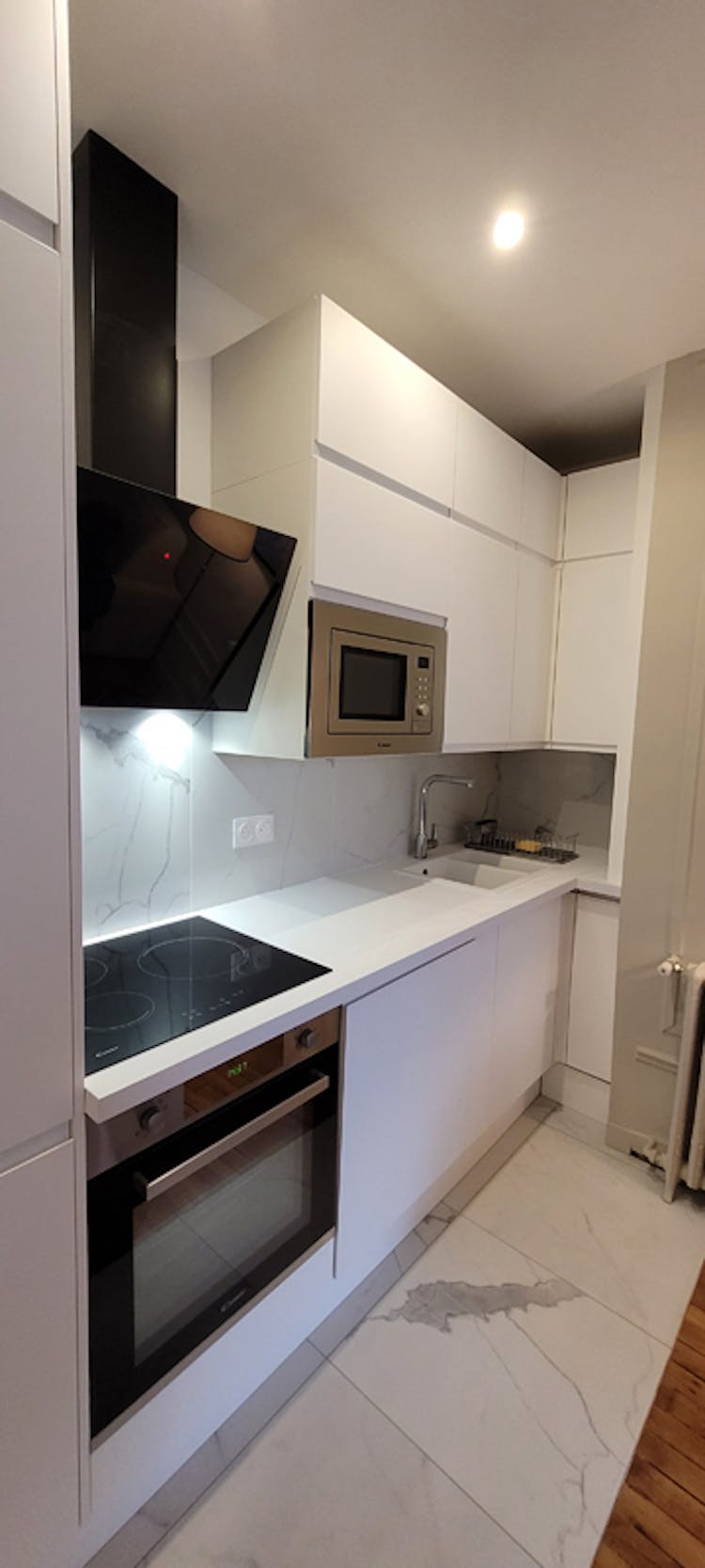 cuisine équipée appartement 49 m2 Paris 16 cuisine équipée appartement 49 m2 Paris 16