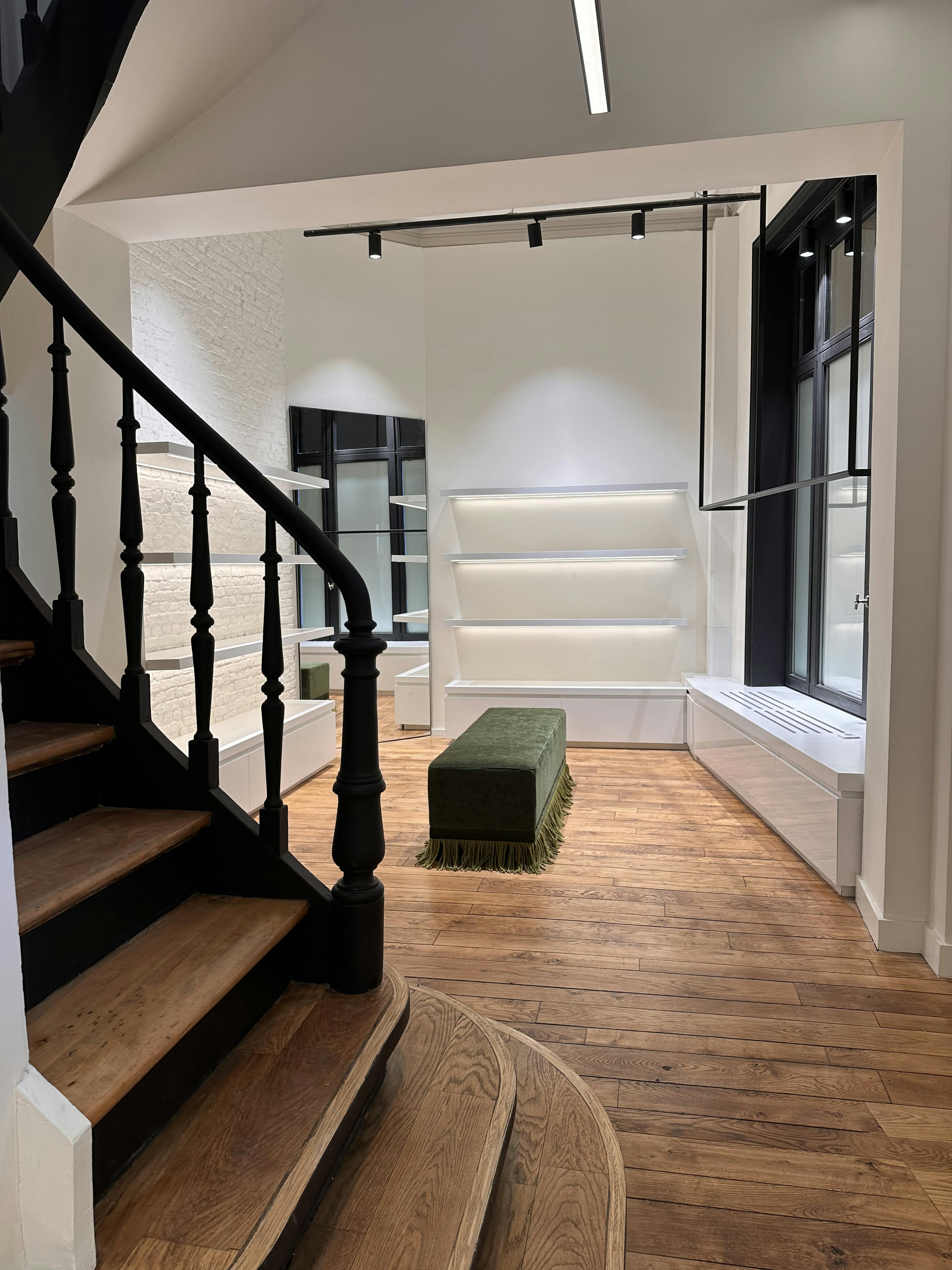 rénovation boutique zadig et voltaire escalier rénovation boutique zadig et voltaire escalier