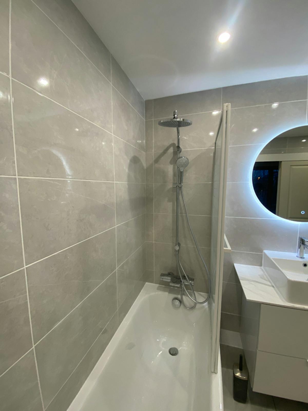 rénovation baignoire salle de bain 5m2 Levallois-Perret rénovation baignoire salle de bain 5m2 Levallois-Perret