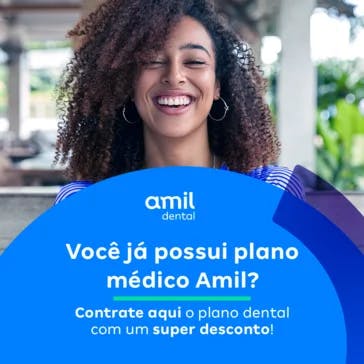 Banner Amil Dental com mulher sorridente e fundo azul claro com letras brancas