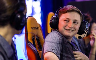 Gamer smiling at his teammate