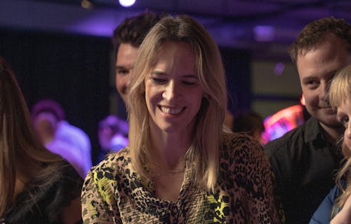 Frau am Roulette Tisch