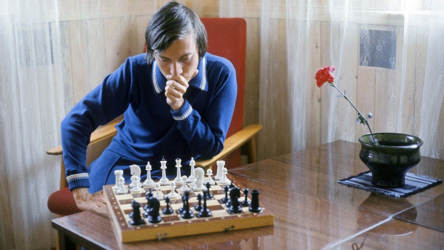 Chess world shocked as Karpov fails to capture top job, Anatoly Karpov