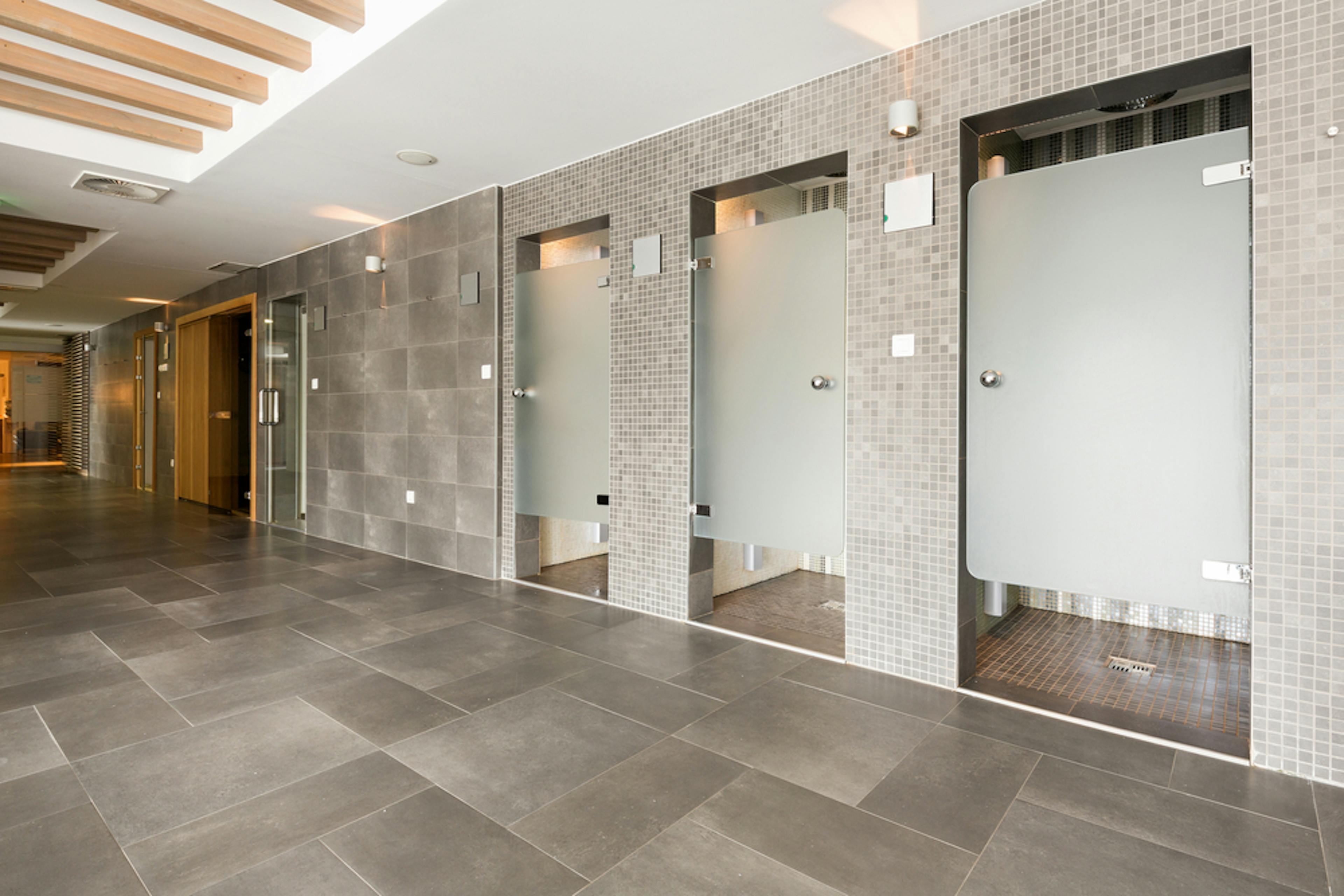 Commercial Plumber London