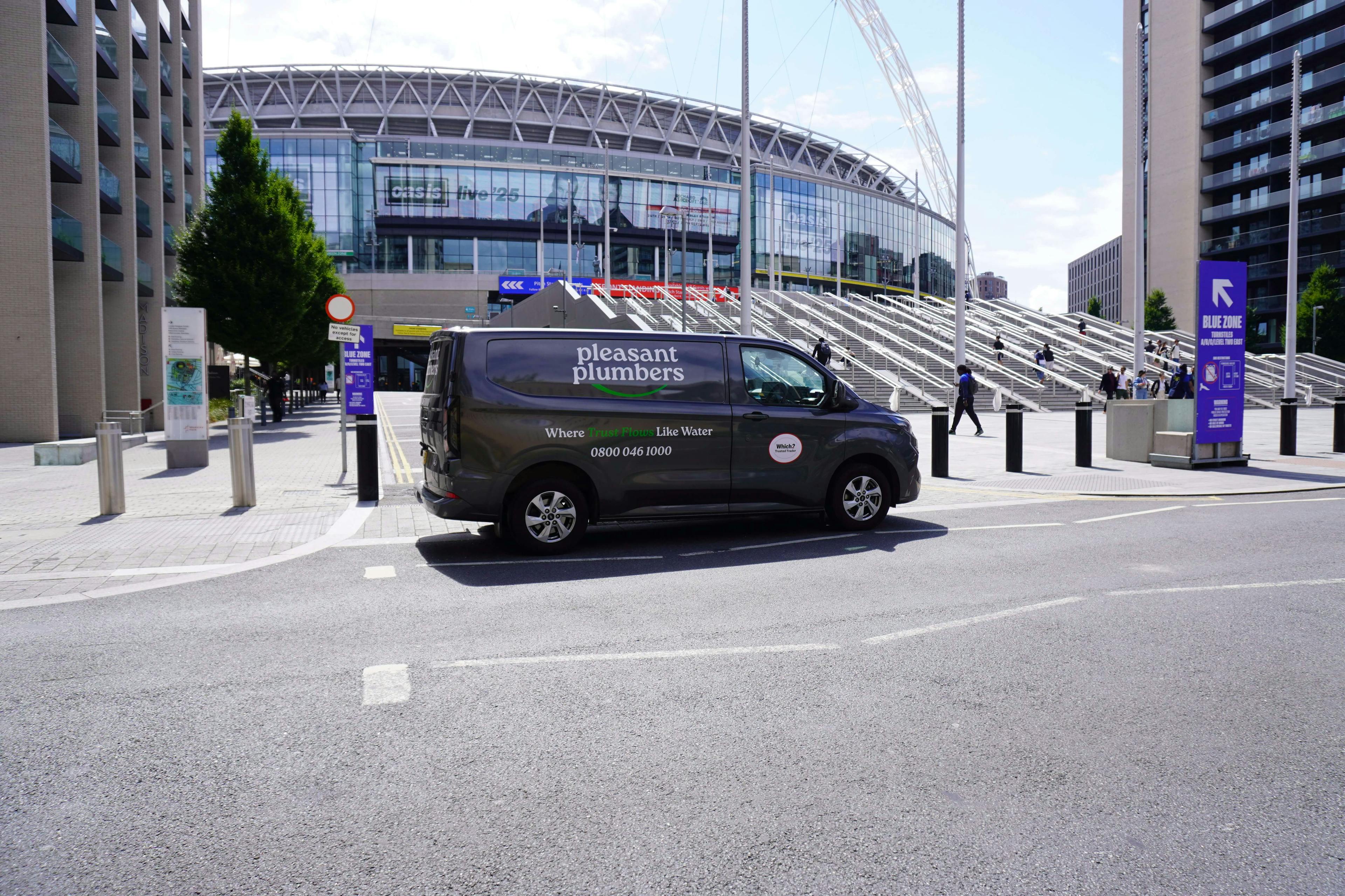 Commercial Plumber London