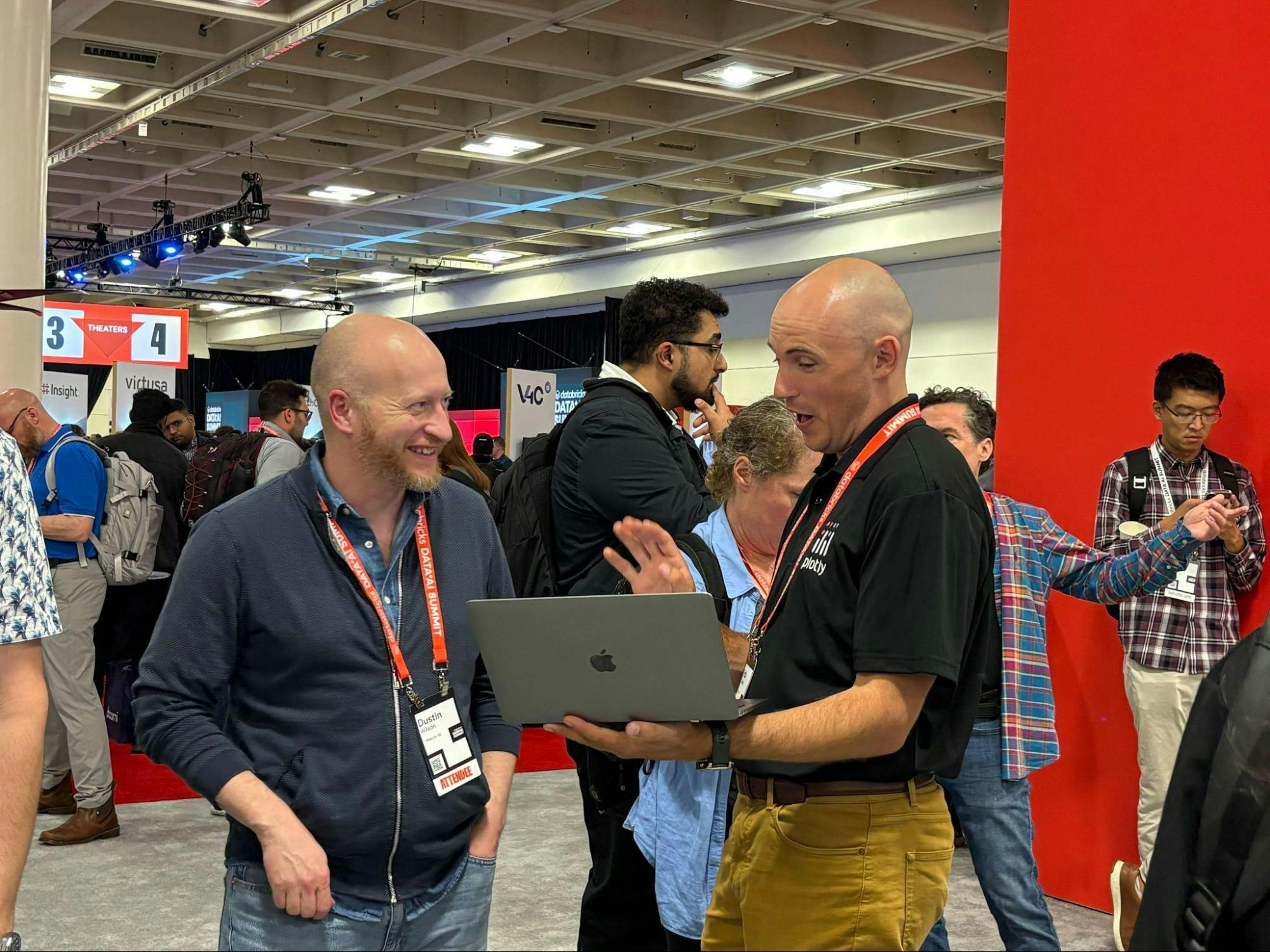 Demoing Plotly to DAIS attendees.