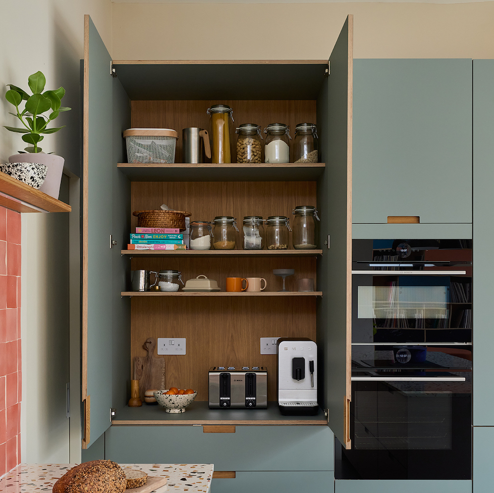 Plykea Arpa Bloom Verde Kitami pantry unit