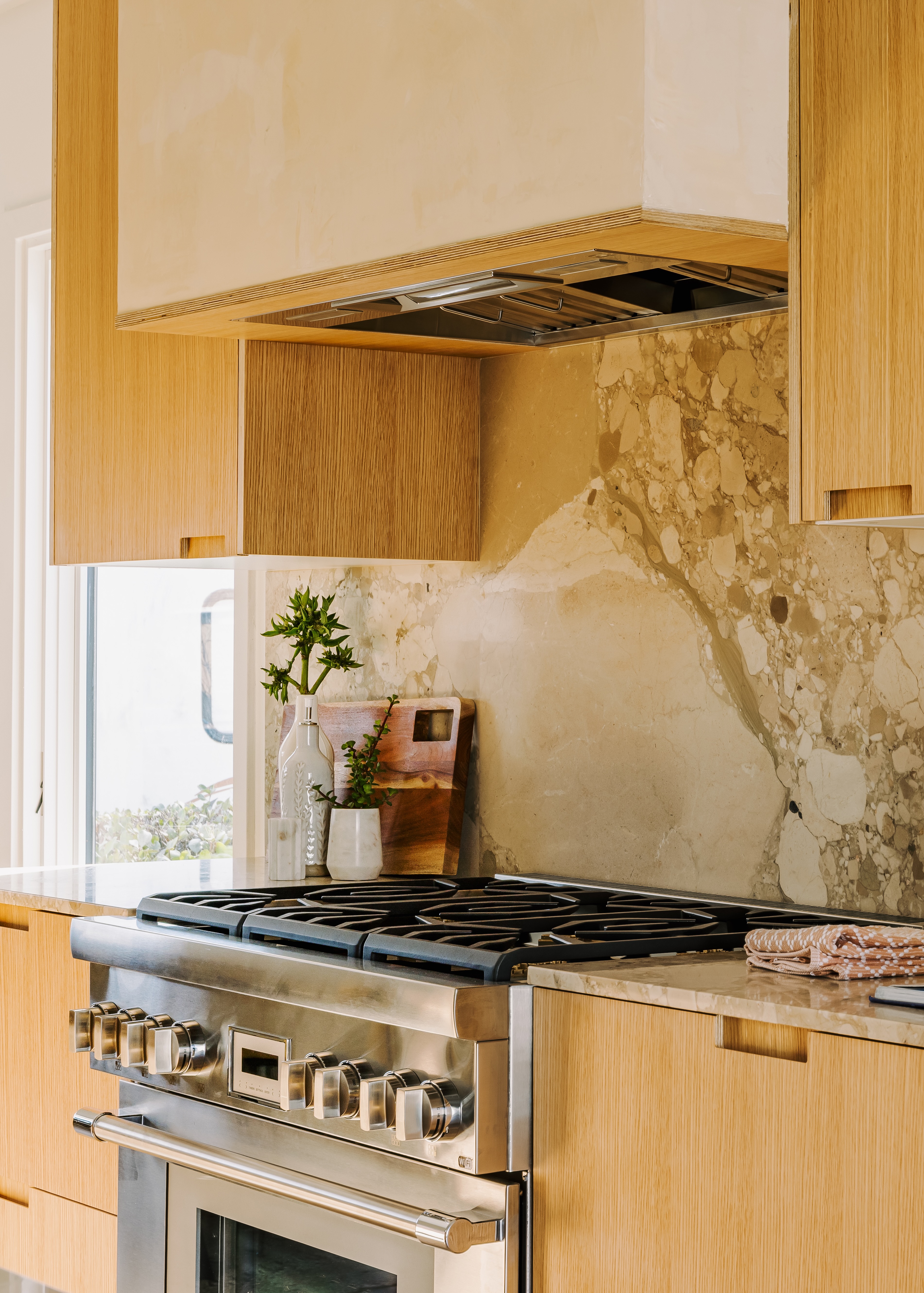 Plykea oak plywood kitchen 