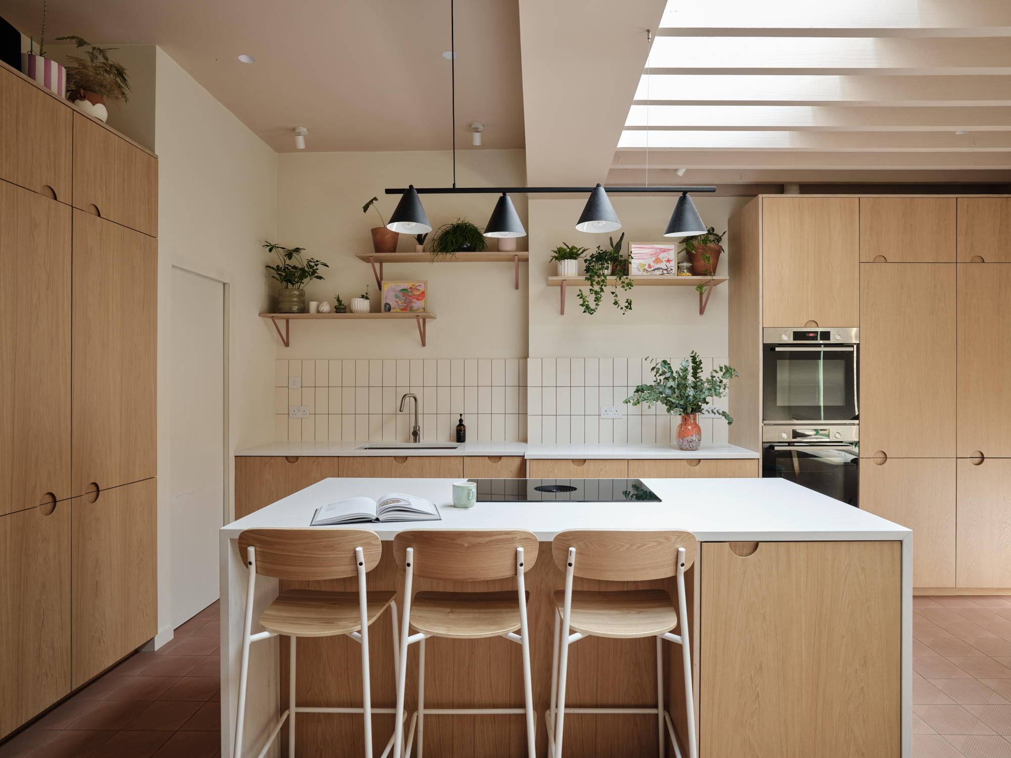 Plykea oak-veneered birch plywood kitchen fronts