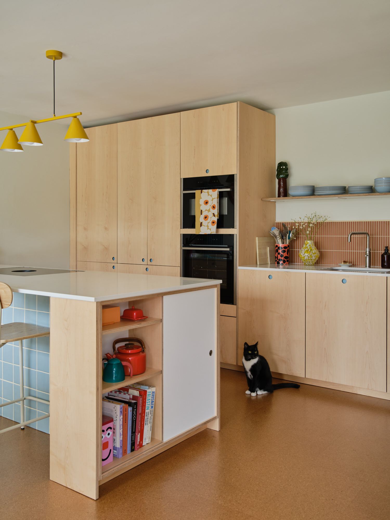 Plykea maple-veneered birch plywood + circular handles