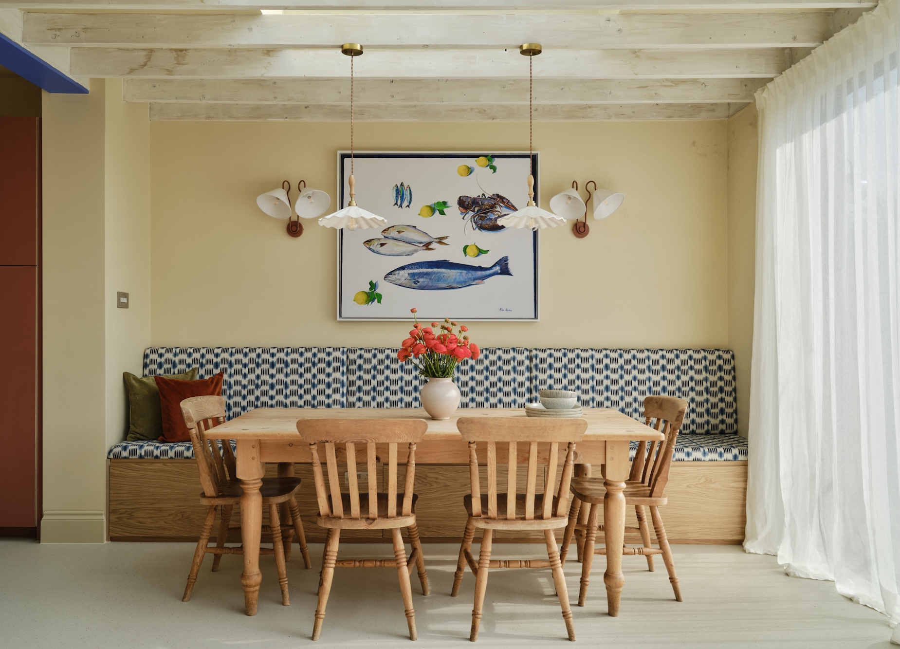 Plykea oak plywood banquette seating