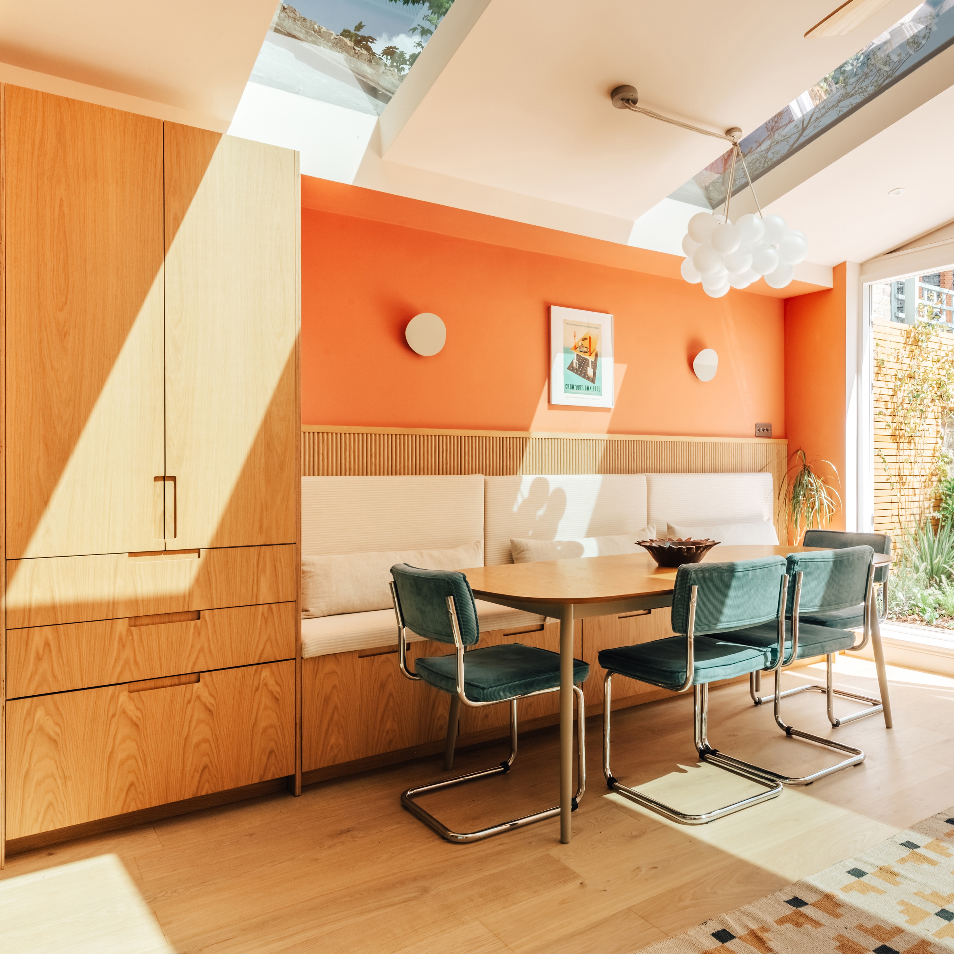 Plykea oak plywood banquette seating