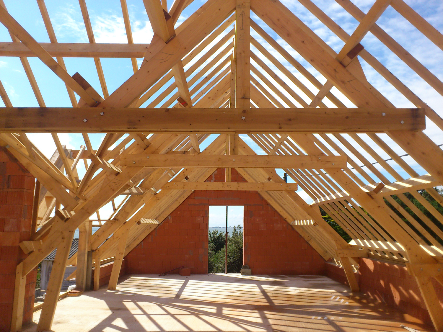 Charpente En Bois D'une Maison En Construction