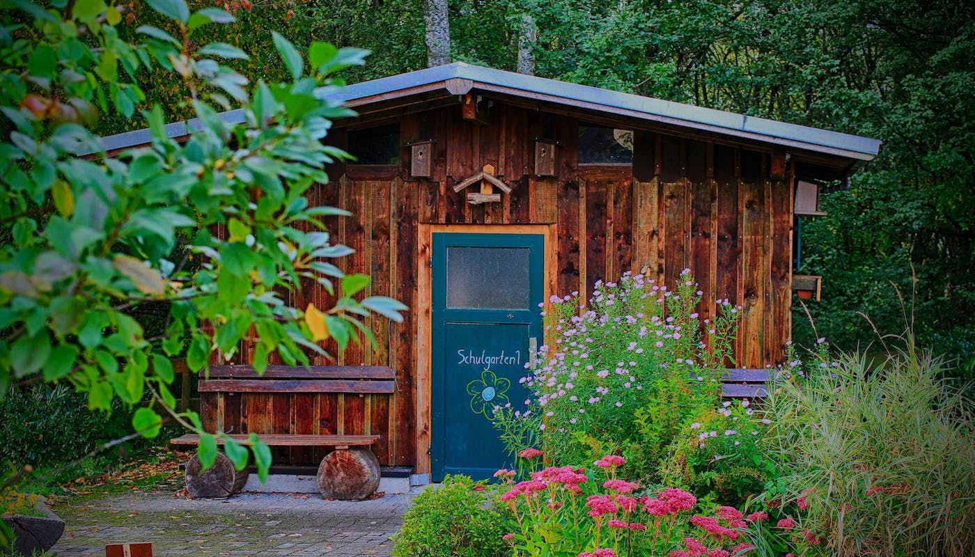 Abri de jardin bois, pvc, toit plat - Côté Maison