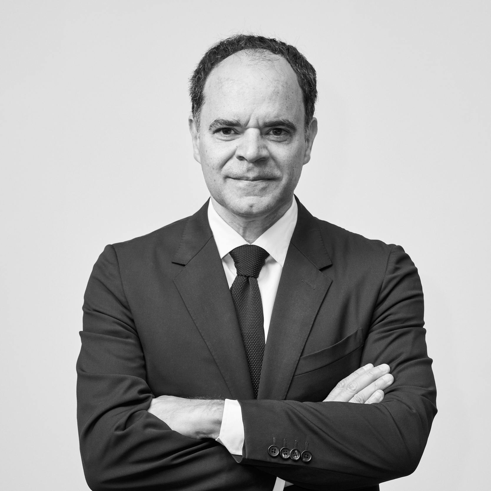 Paulo Silva, Founding Partner på New Republic Public Affairs, är Senior Public Affairs Advisor, ofta till VD:ar eller ledningsgrupper, och har omfattande erfarenhet av strategisk kommunikation.