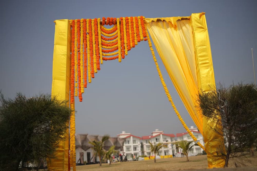 Traditional Bengali wedding gate decoration