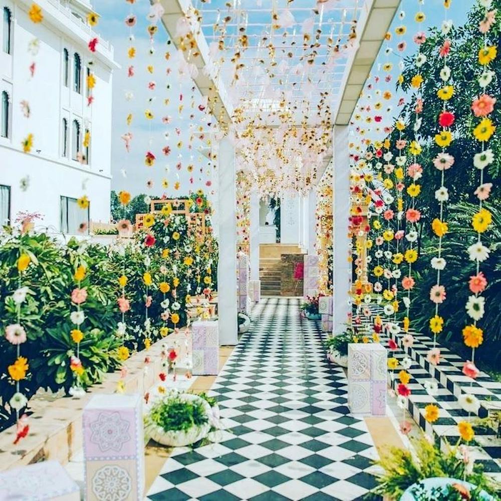 latest wedding entrance decor ideas