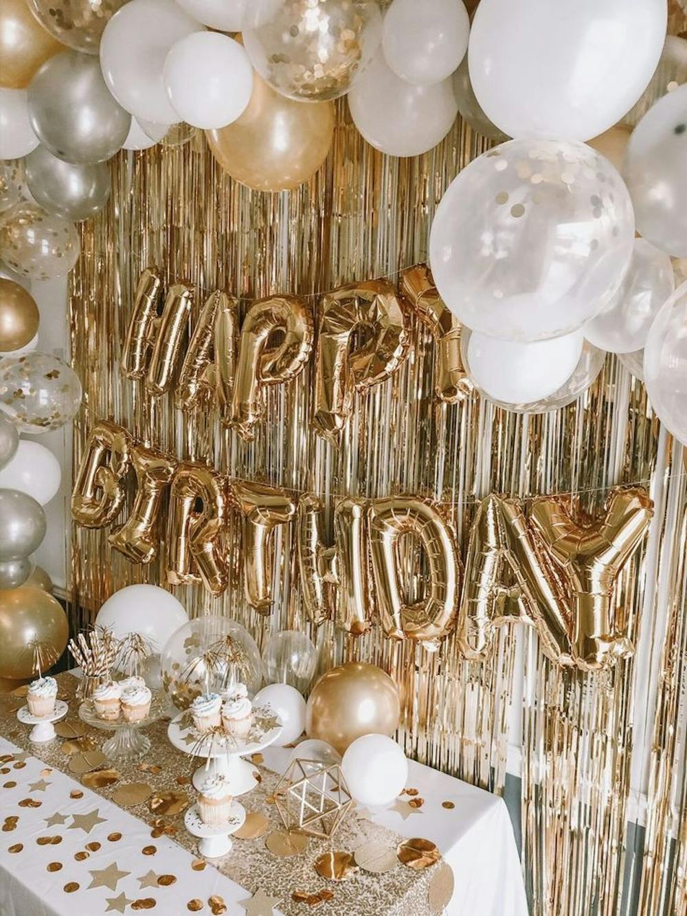 birthday party decorations