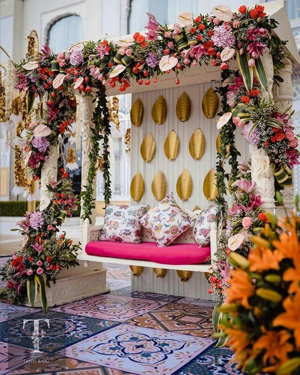 flower decoration for engagement stage